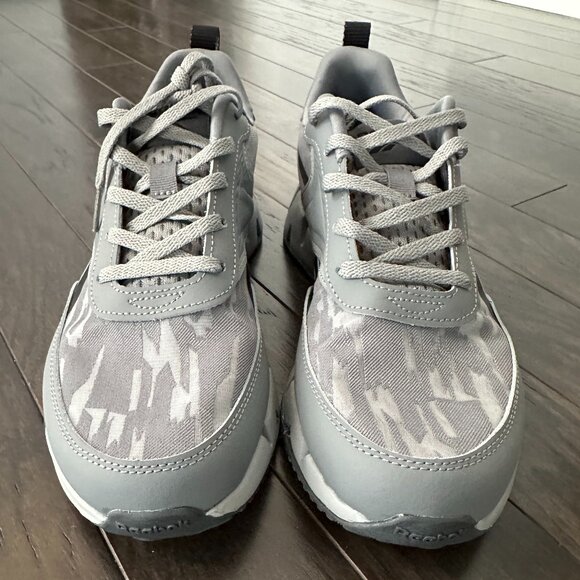 Reebok Gray & White US Men's 10 Athletic Shoes NWOT - Picture 4 of 10